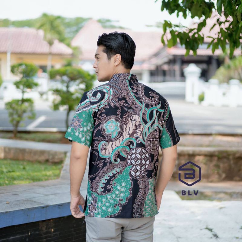 [BATIK PRIA] Batik Pria Lengan Pendek  BATIK MURAH HRB026 motif TERBARU 2021 Kode 002 size M L XL XXL BIG SIZE 3L 4L 5L 6L Reguler Fit