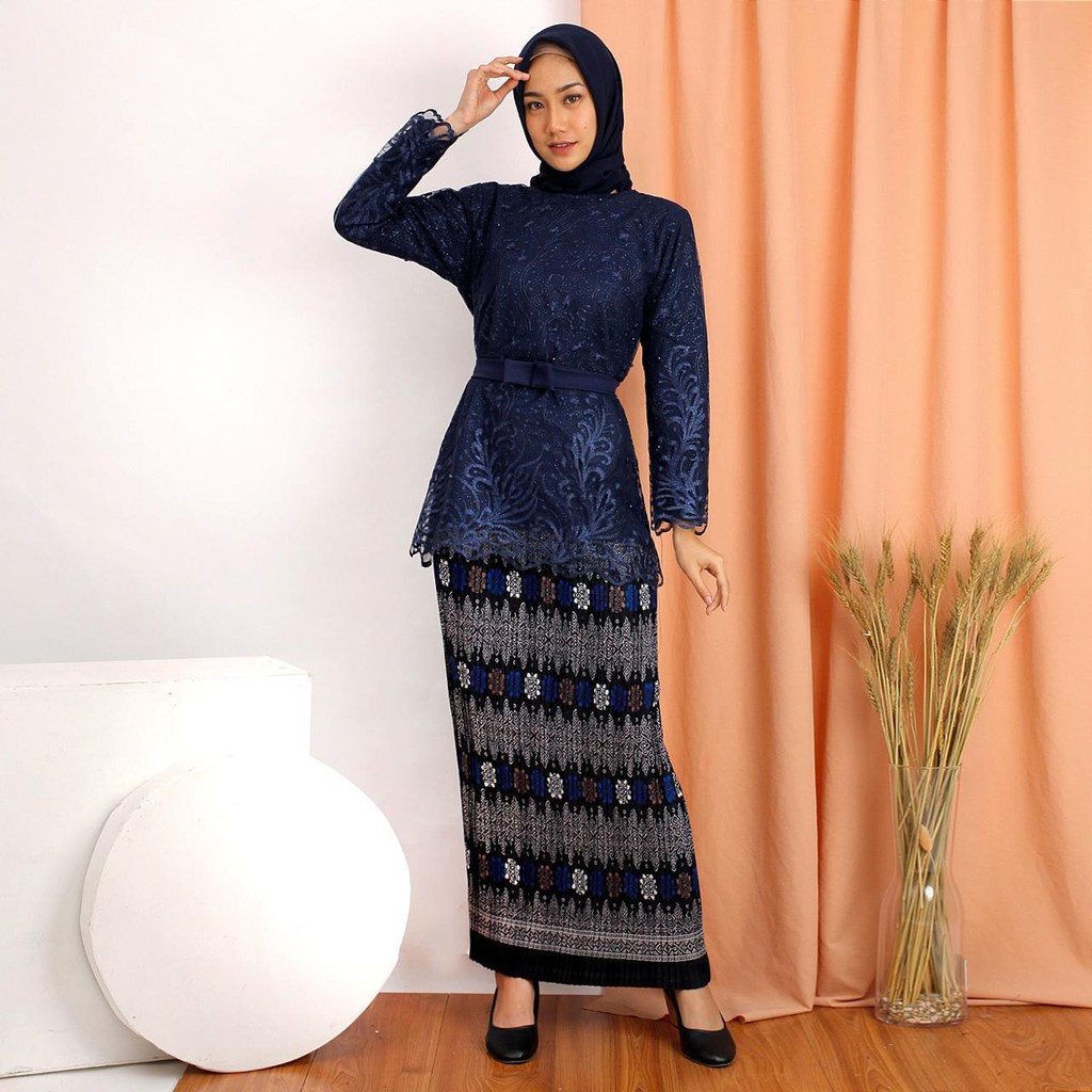 Kebaya Manohara Tulle Tille Bordir Brukat Mewah Brokat Muslim Wisuda Tunik Kondangan Nikahan !!-NAVY + ROK PLISKET