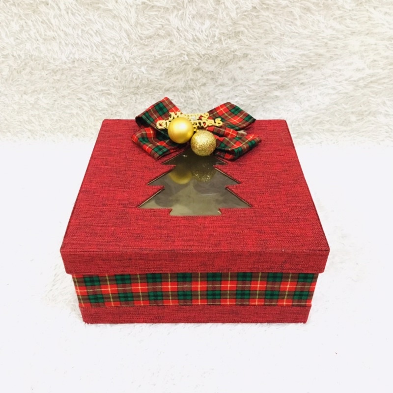

Kotak Lapis Natal / box natal / hampers natal