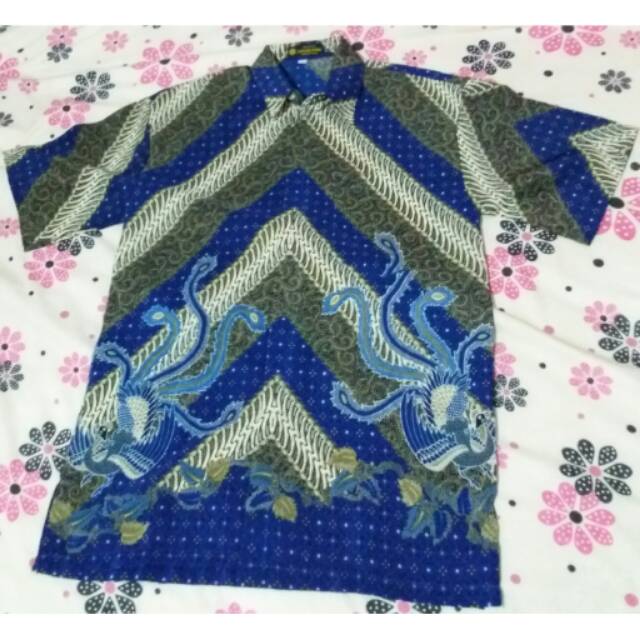 Kemeja batik pria biru
