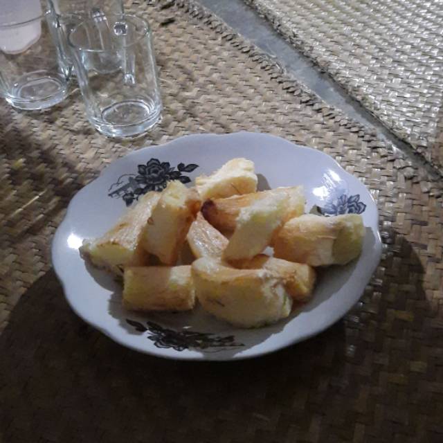 

Telo goreng