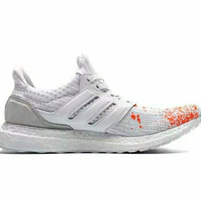 ADIDAS ULTRABOOST MADNESS X ULTRABOOST 4.0 WHITE