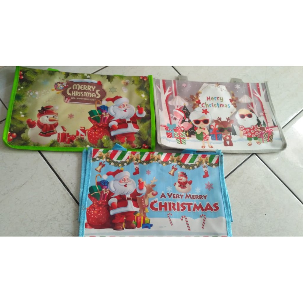 

Tas Natal / Goodiebag Natal / tas goodiebag natal