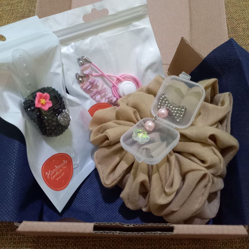 

birthday gift hampers parcel