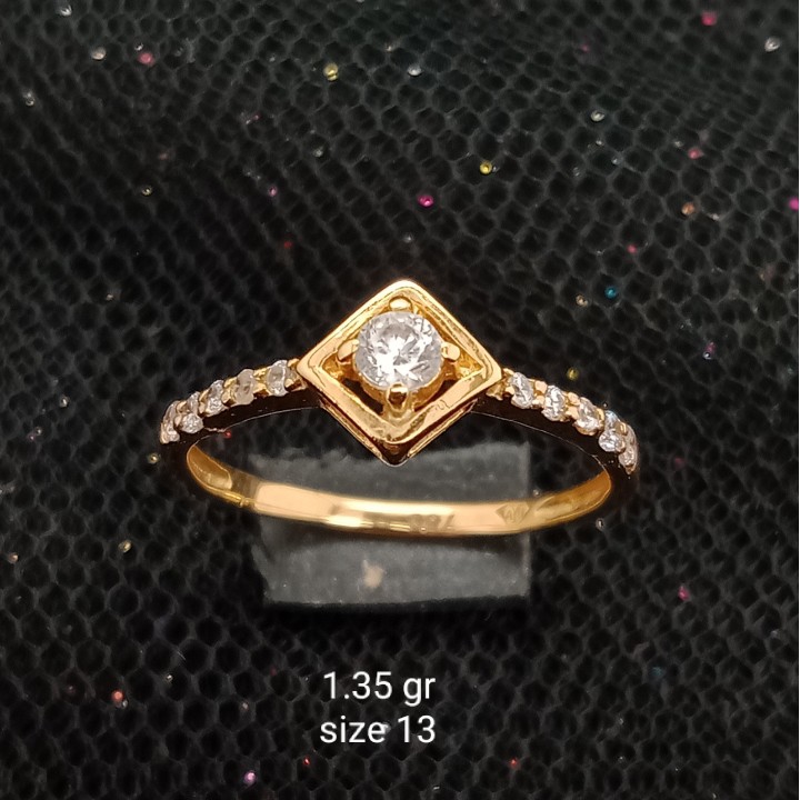 Cincin Emas 17K - 1.35 gr Kadar 750 - 1400