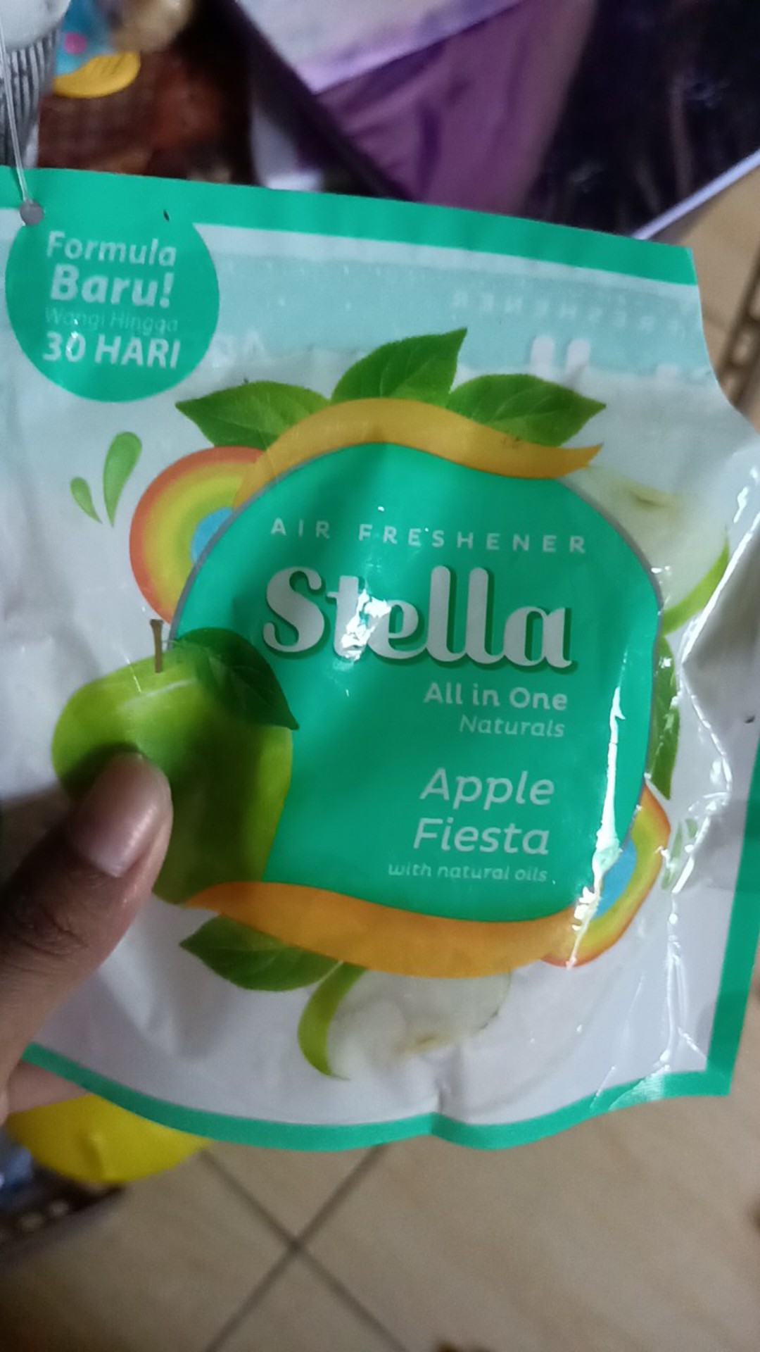 Stella All In One Pengharum Ruangan 42 Gr