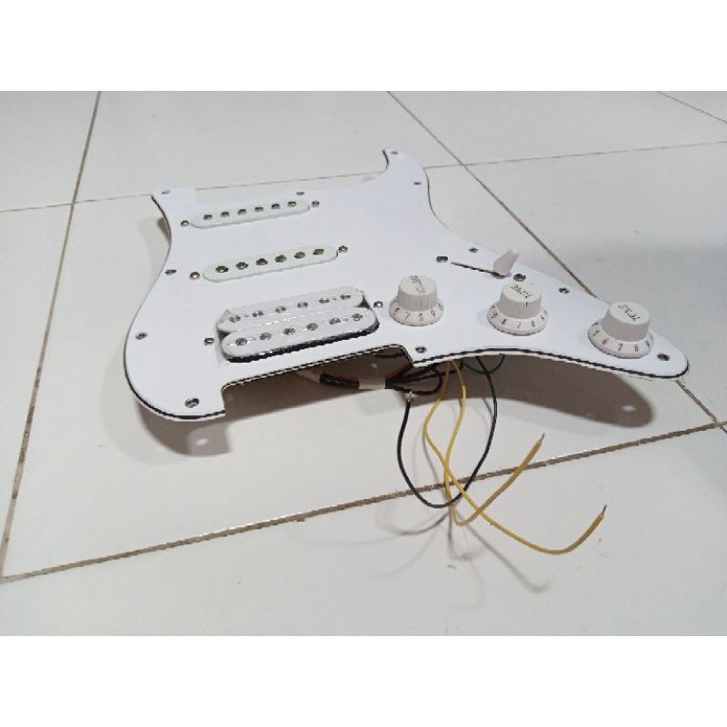 pickup pickguard HSS