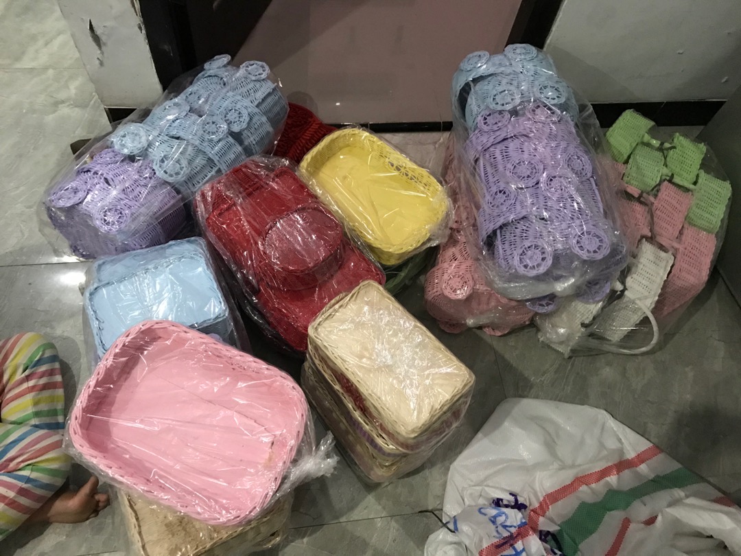 Keranjang Parcel Lonjong Tempat Tabur Bunga