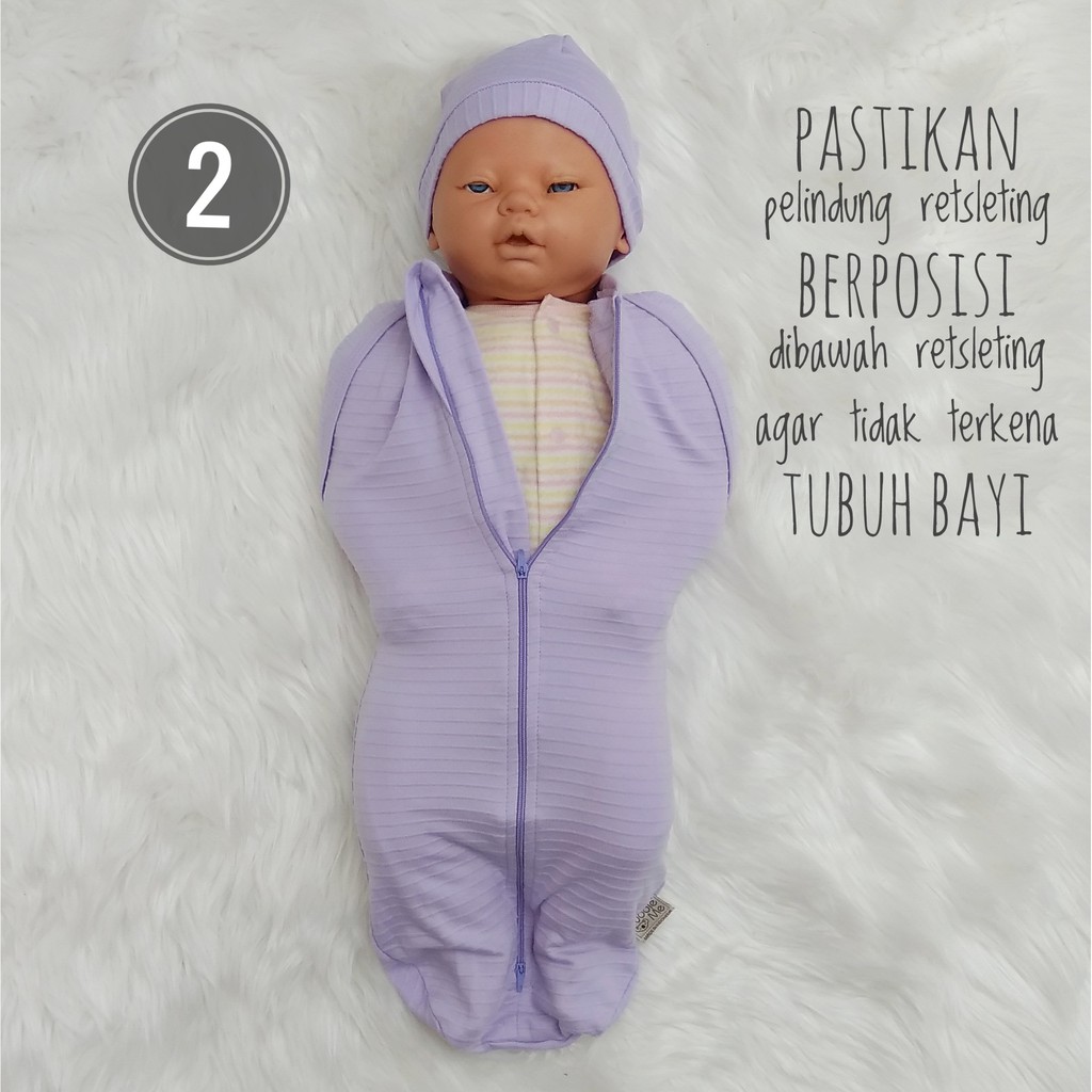 Bedong instant Cuddle me Hybrid Swaddle pod set dengan topi