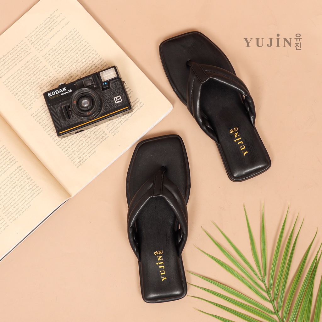 YUJIN Sandal Teplek Wanita Ayumi Korean Fashion Sandals