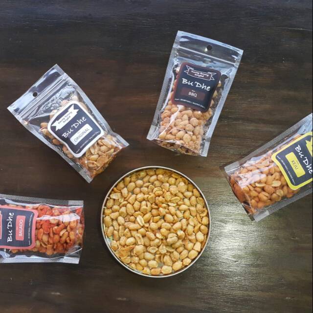 

PALING DICARI!! Kacang Bawang Bangkok Jumbo Besar Bu'Dhe Daun Jeruk, Keju, BBQ, Balado