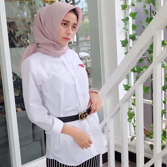 KEMEJA WANITA CDG PLAY PUTIH POLOS LENGAN PANJANG IMPORT OVERSIZED JUMBO
