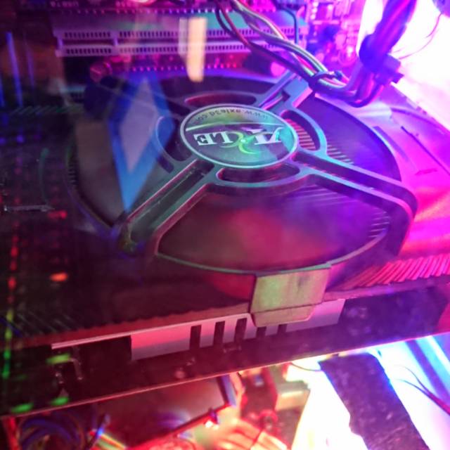 nvidia gtx 650ti 1gb, merek axle.