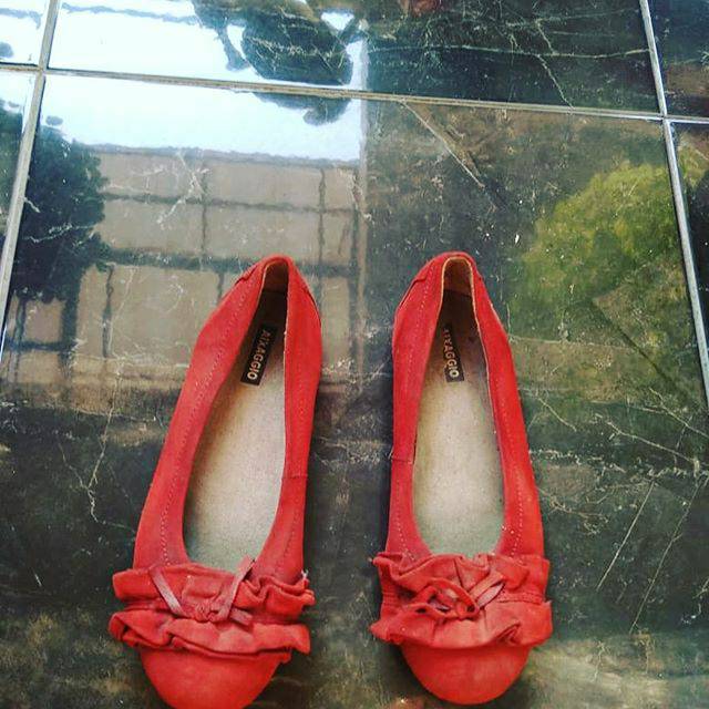 preloved sepatu anak perempuan merk aixaggio