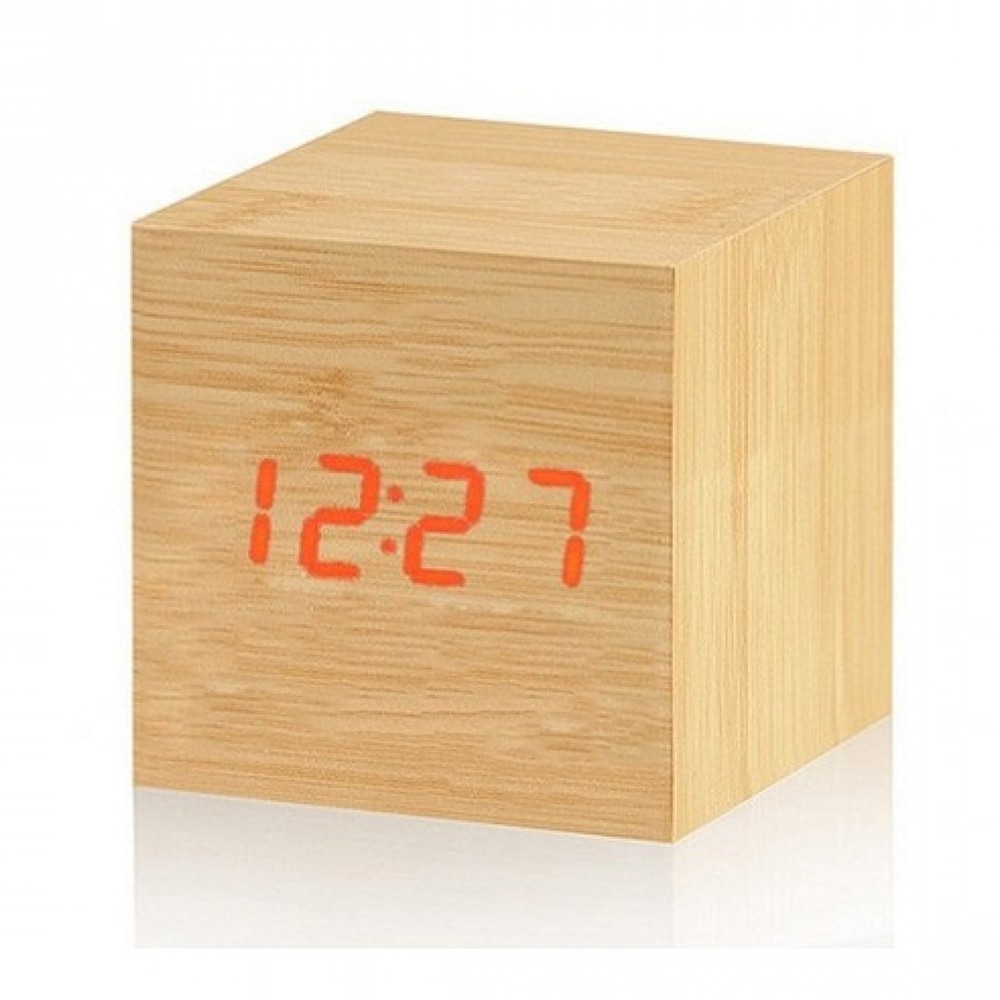 wooden clock putih