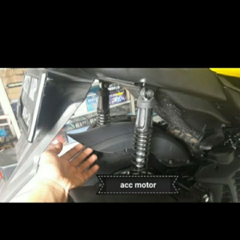Hugger spakbor kolong Aerox Lexi Nemo