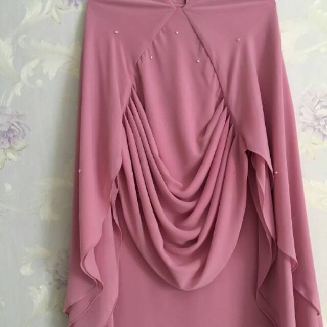Khimar pearl of swarovki. dusty pink. Asli jawhara syari...cantik banget... tinggal 1 pcs