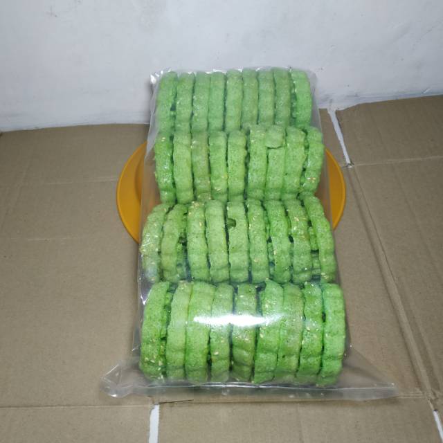 

Kue Kembang Goyang IsI 15pcs & 36pcs