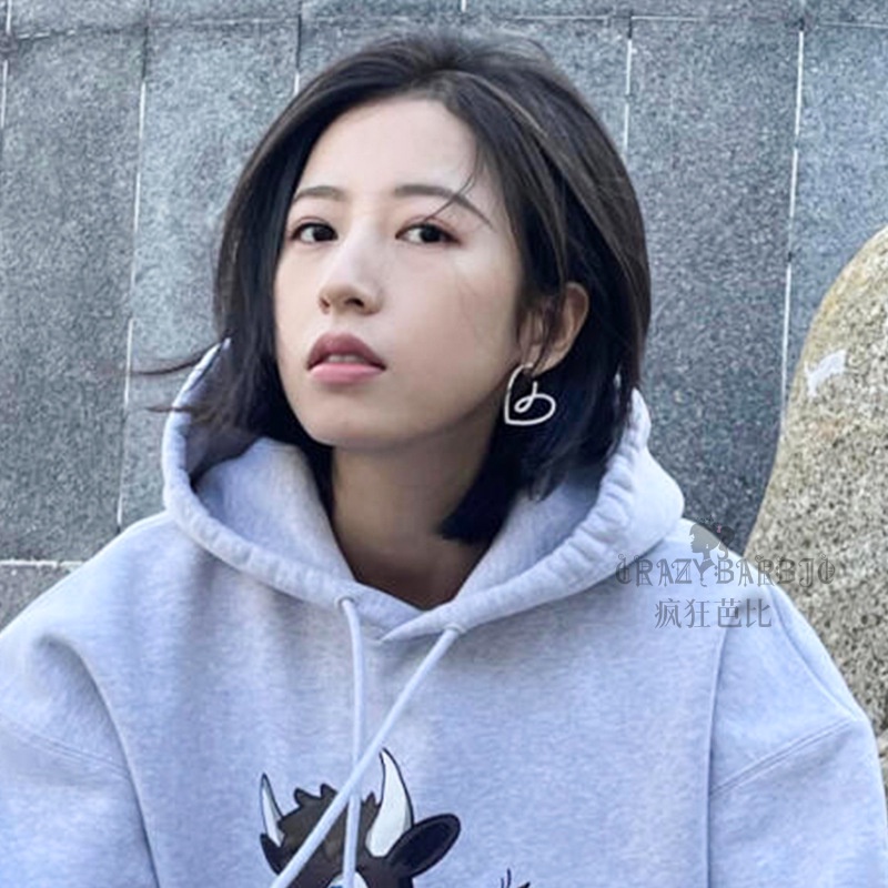 Logam anting-anting Hati baru fashion Korea anggun online influencer anting-anting wanita niche desa