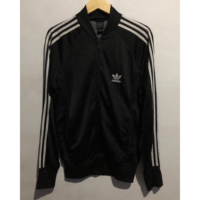 Tracktop second / bekas Adidas Superstar BW