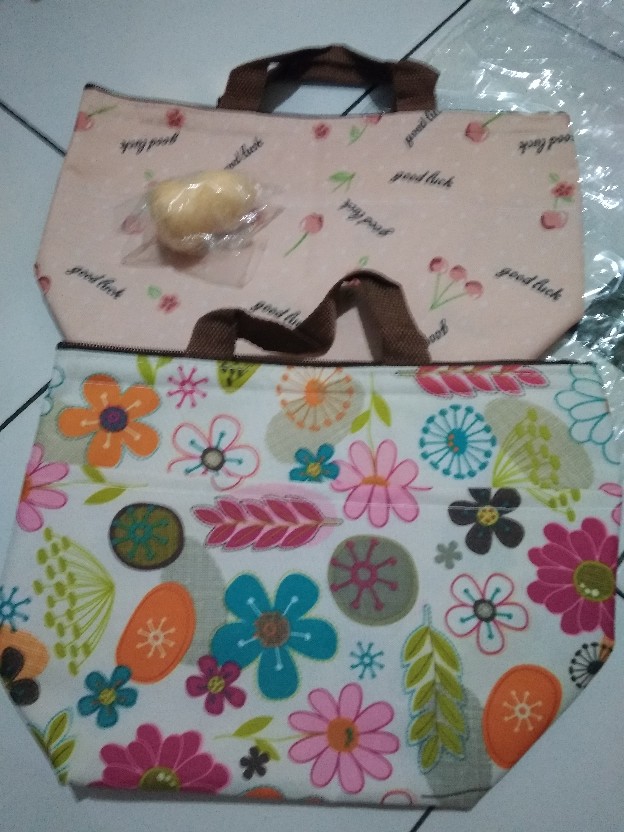 [stylokids] Japan Style Kotak Tisu Bahan Katun Linen Cocok Ruang Tamu Dan Mobil (1kg Muat 70pcs)