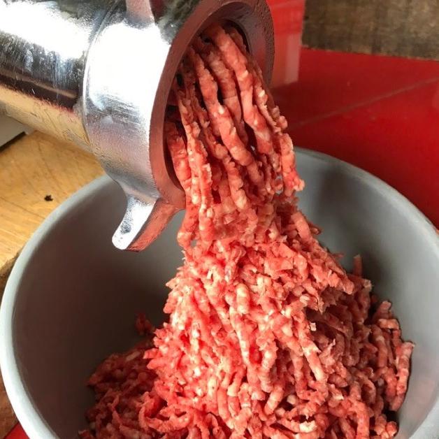 

Dijual Daging Sapi Giling Cincang 1Kg Avikadilla5
