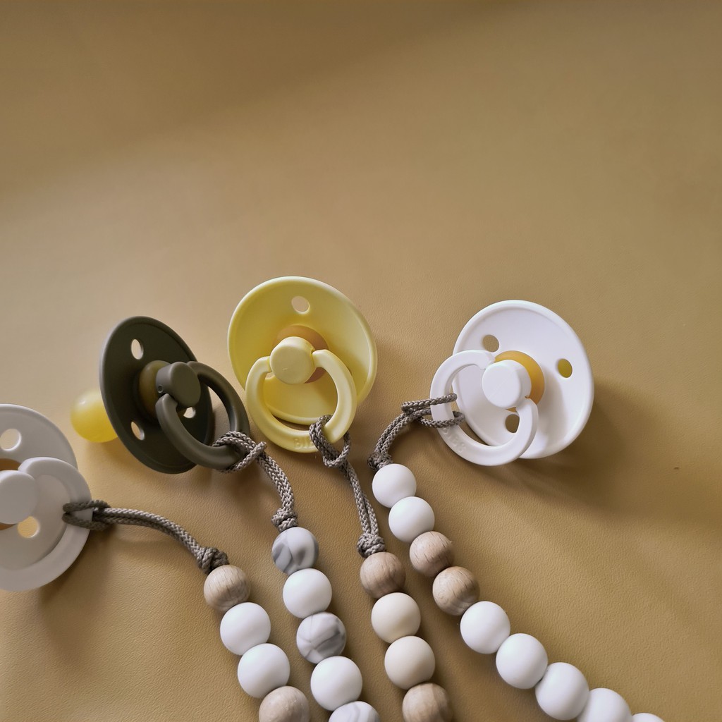 Lilleboo Pacifier Clip - Wooden Gantungan Empeng Nordic Neutral Kayu Beads Silicone Tali Holder