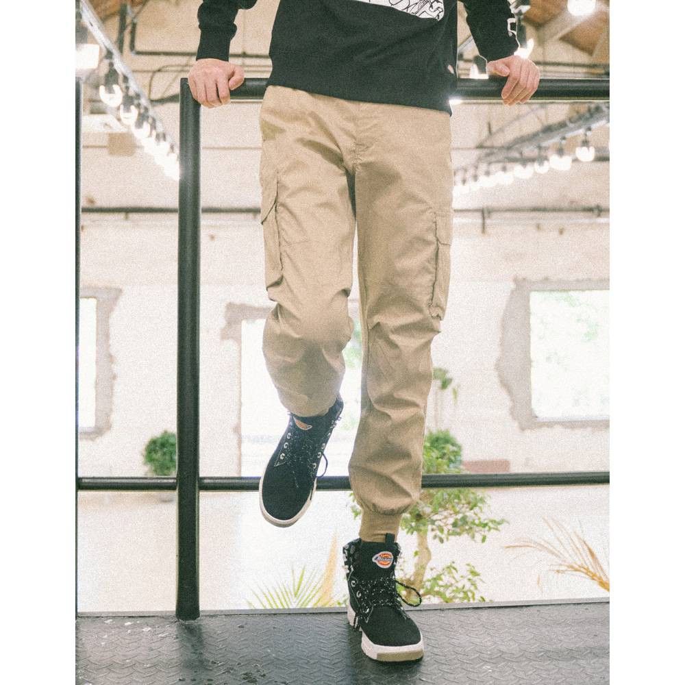 jogger pant beige