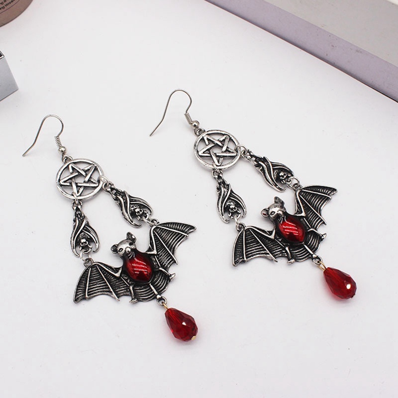 Anting Tusuk Gantung Wanita Desain Kelelawar Vampire Gaya Perancis / Punk / Gothic / Casual Untuk Pesta