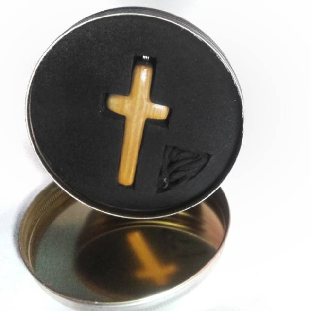 Kalung Salib - kalung kayu