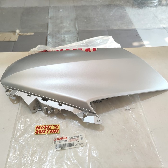 BODY COWLING, COVER LAMPU DEPAN XMAX, X-MAX SILVER DOFF KIRI (B74-P5)