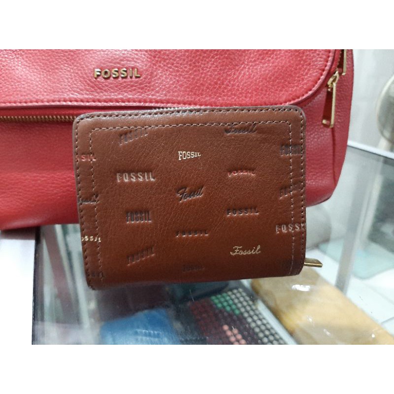 logan bifold zip multi