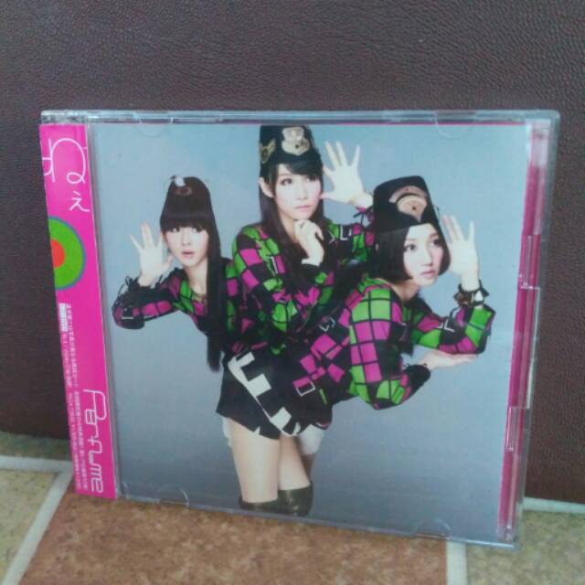 Perfume Nee Single Japan Ver. Limited Edition
