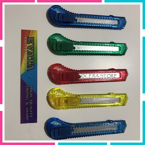 

Pisau Cutter Besar Pisau Cutter Kecil