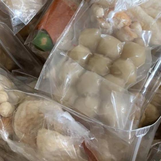

Promo Hari Ini" Baso aci Jeletot PAKET 5 PCS gas !!