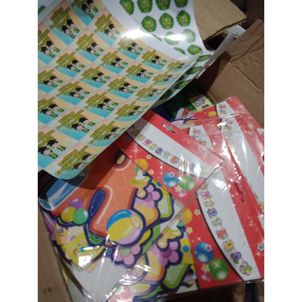 

Paket Anggun