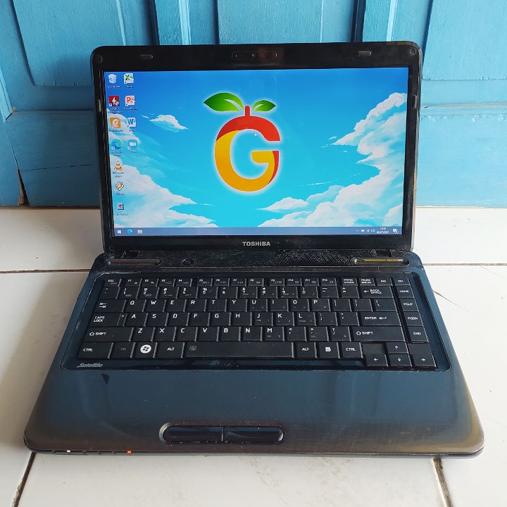 Toshiba Satellite L740 Hitam Intel Core i3 380M RAM 4GB SSD 128GB Windows 10 Bluetooth Laptop Second