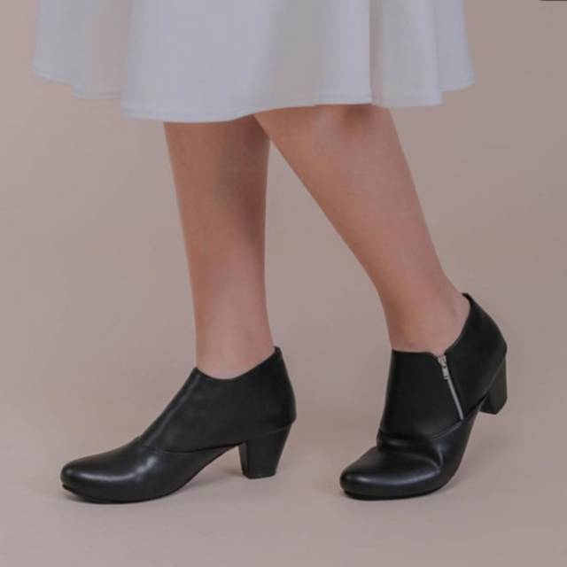 Ready Boots wanita preloved