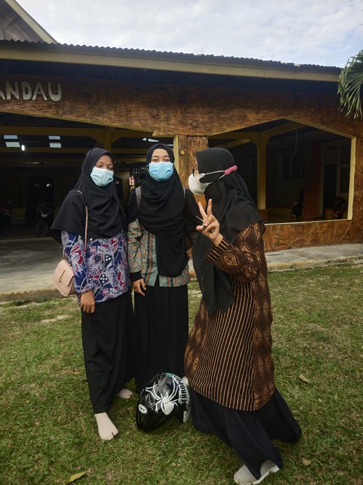 Terlaris Serut Genes Jelita Tunic Navbor Yelbor Whitbor Creambor Tunik Batik Modern Hrb030 Dolbi Dob