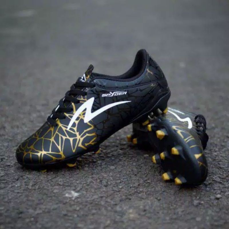 Sepatu Sepak Bola Specs