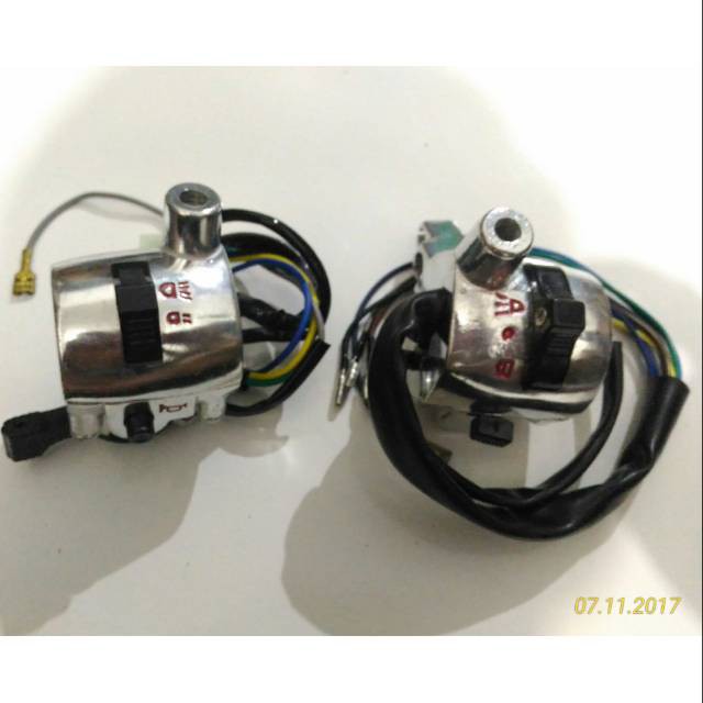 Holder / Sakelar Yamaha V80