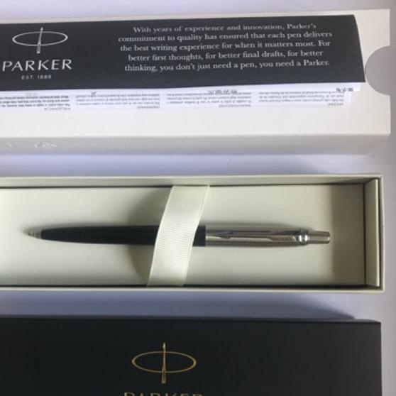 

New Pulpen Parker Jotter SPC Black Ballpoint Crome Trim Klip Silver