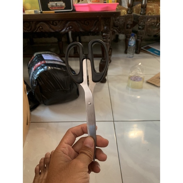 

Gunting multi fungsi
