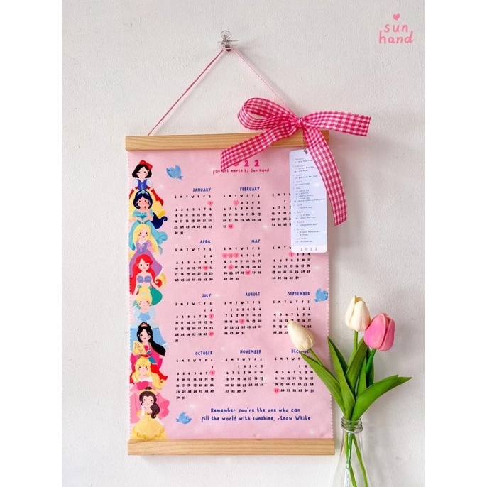 

Promo Princess Fabric Calendar 2022