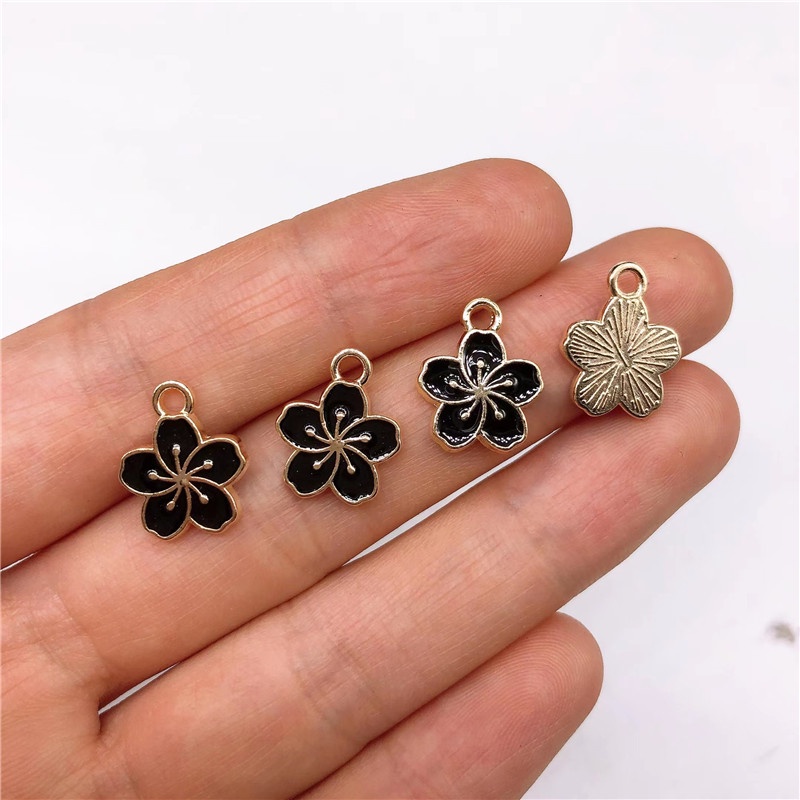 4 Pcs Liontin Kalung Alloy Model Kupukupubunga 30 Model Warna Hitam Untuk Wanita Charms