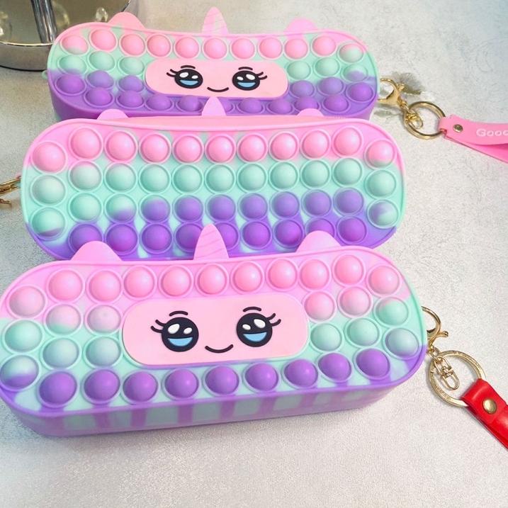 

Best - Kotak Pensil Pop It Fashion Depan Belakang Bisa Pop It
