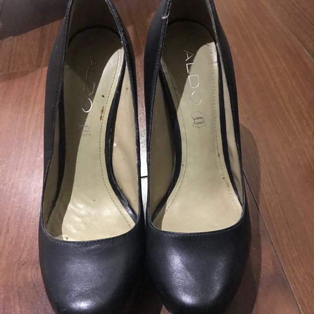 Preloved aldo shoes