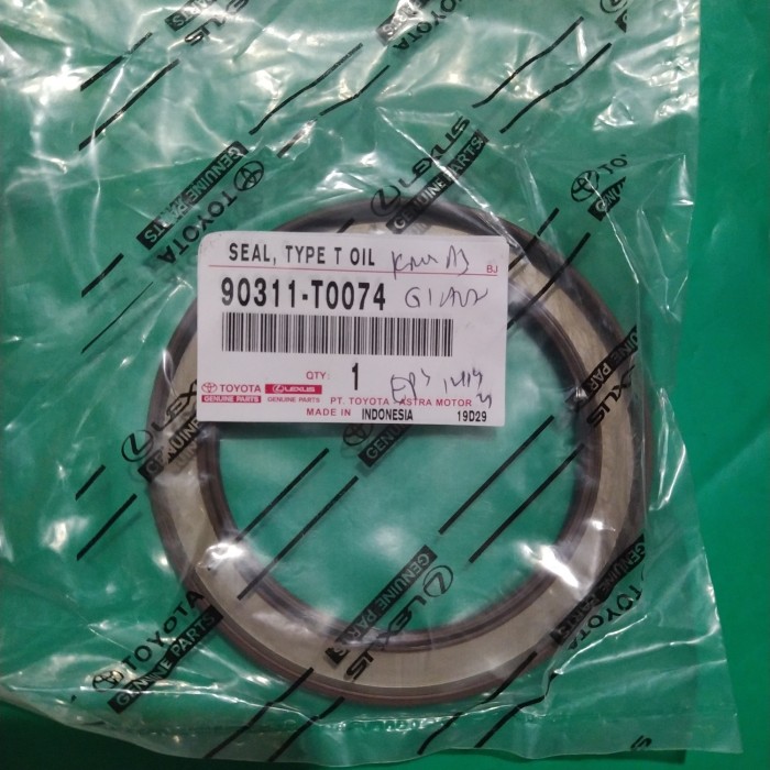 seal kruk as belakang grand avanza dual vvti asli toyota