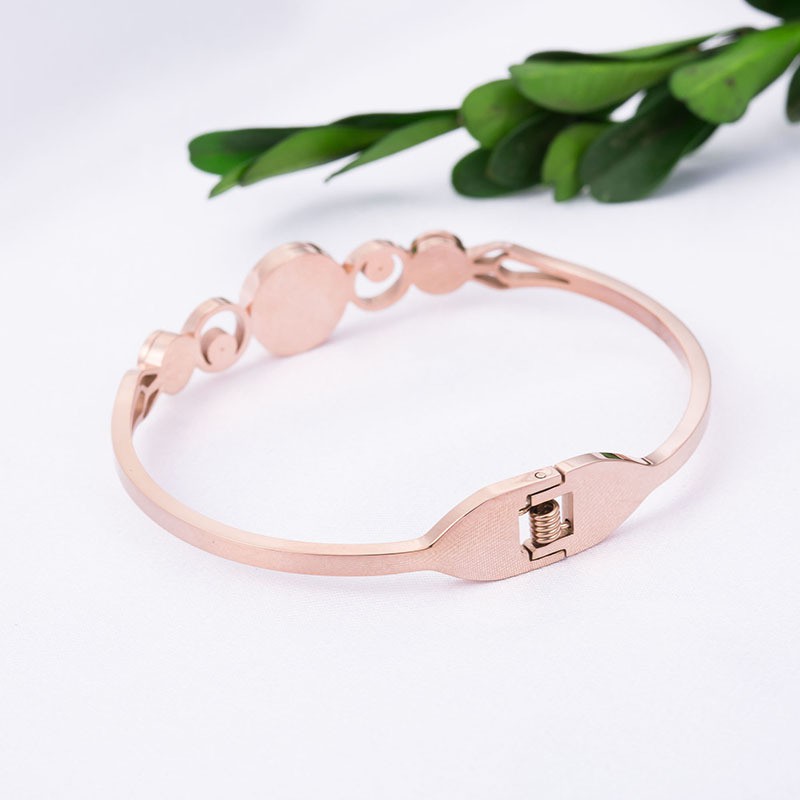 [NEW] Gelang Bracelet Wanita Aksesoris Titanium Korea Trend Masa Kini Cocok Hadiah GK134