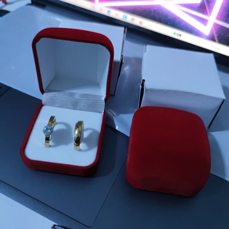 Kotak cincin couple BLUDRU tempat cincin sepasang 2 cincin model Segi 4 untuk Lamaran Kotak Cincin Kawin